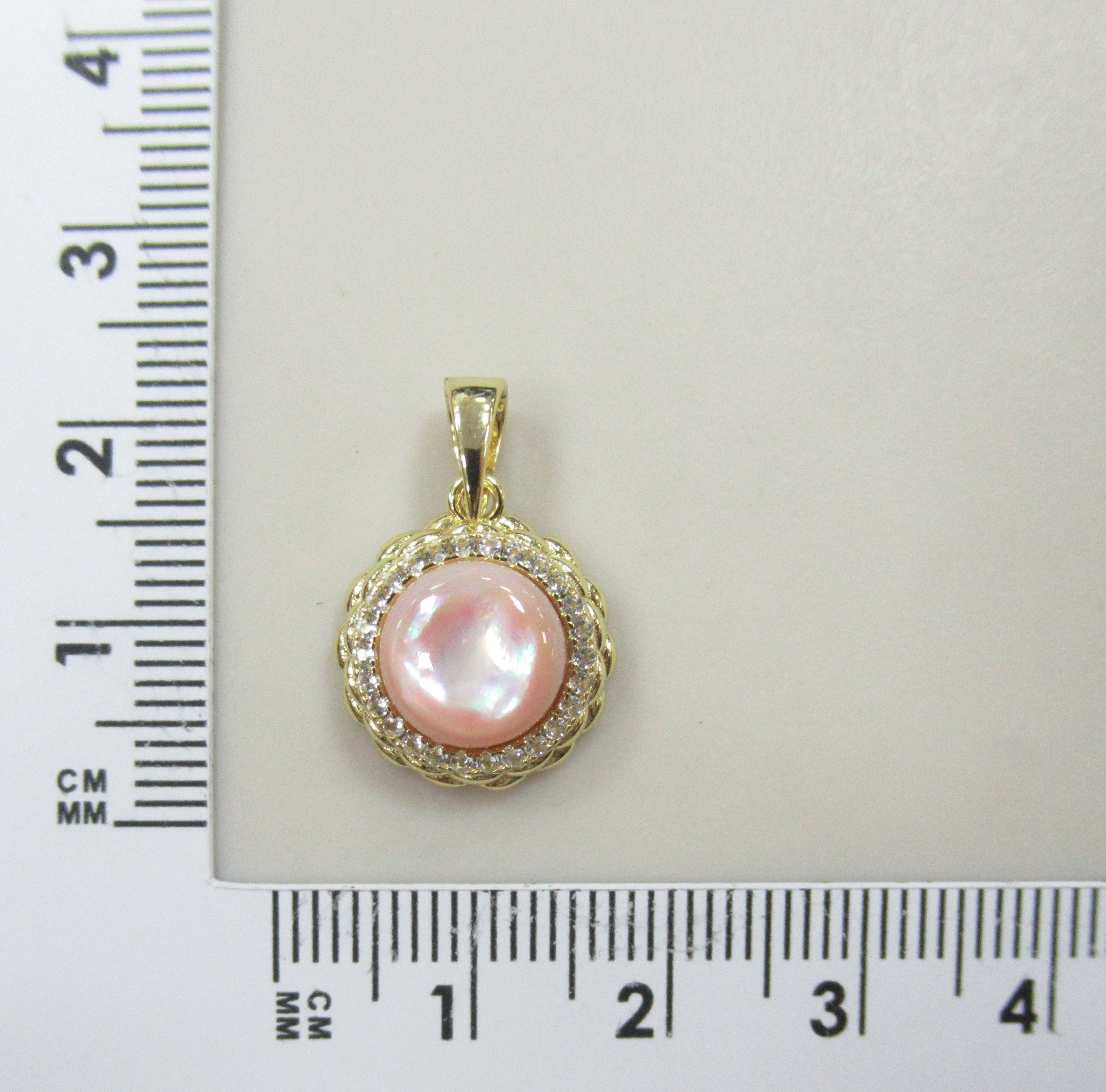 Серебряная подвеска с перламутром